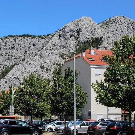 Omis City Apartment Lägenhet *